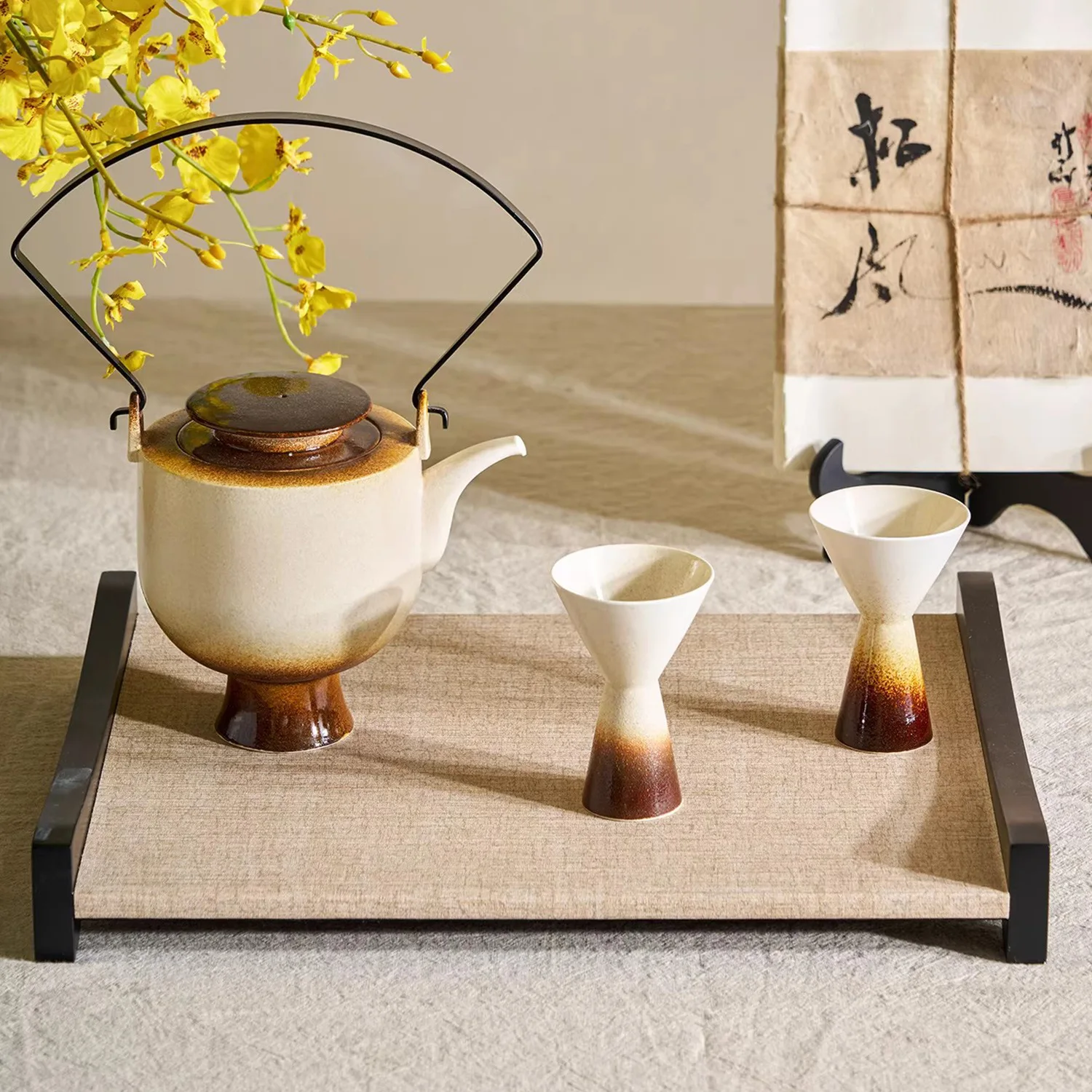 Guang Shape Retro Handmade B & B Hotel Entrance Tray Decorative Plate Ornament Living Room Restaurant Exhibition Desktop Matchin
Guang Shape Retro Handmade B & B Hotel Entrance Tray Decorative Plate Ornament Living Room Restaurant Exhibition Desktop Matchin