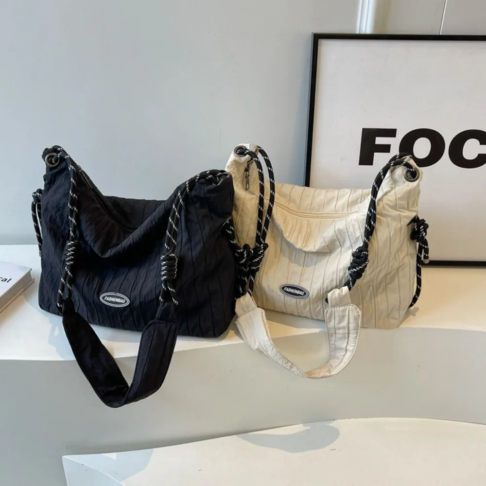 Casual Crossbody Bag Wear Resistant Large Capacity Shoulder Belt Bags Adjustable Strip Leisure Shoulder Bag Daily Wear
Casual Crossbody Bag Wear Resistant Large Capacity Shoulder Belt Bags Adjustable Strip Leisure Shoulder Bag Daily Wear