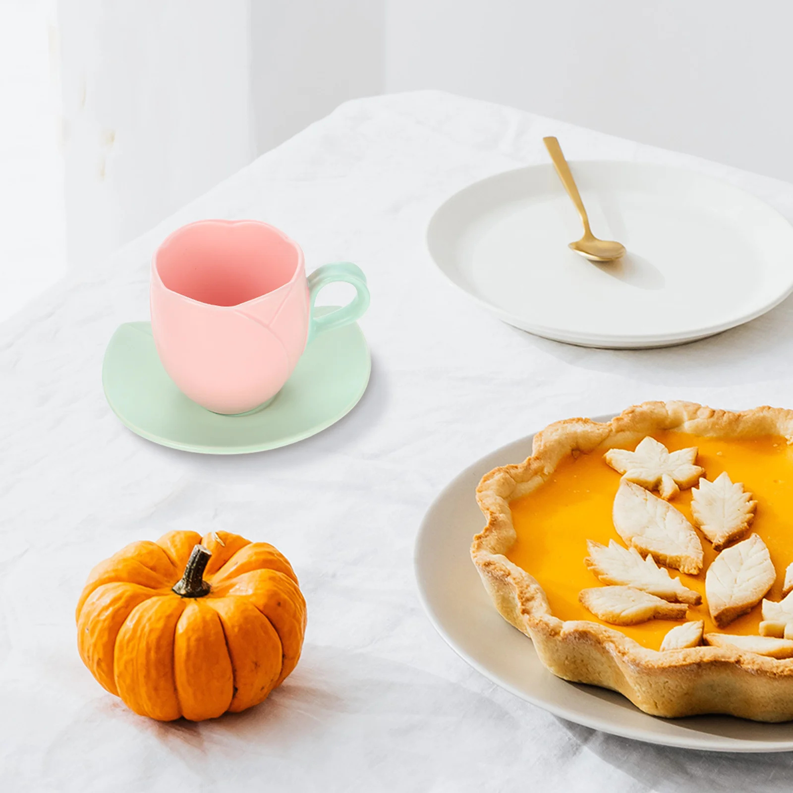 1Set Tulip Flower Mug Set Ceramic Coffee Cup Saucer Cute Floral Latte Cappuccino Tea Cup Kitchen and Office Coffee Mug 
1Set Tulip Flower Mug Set Ceramic Coffee Cup Saucer Cute Floral Latte Cappuccino Tea Cup Kitchen and Office Coffee Mug