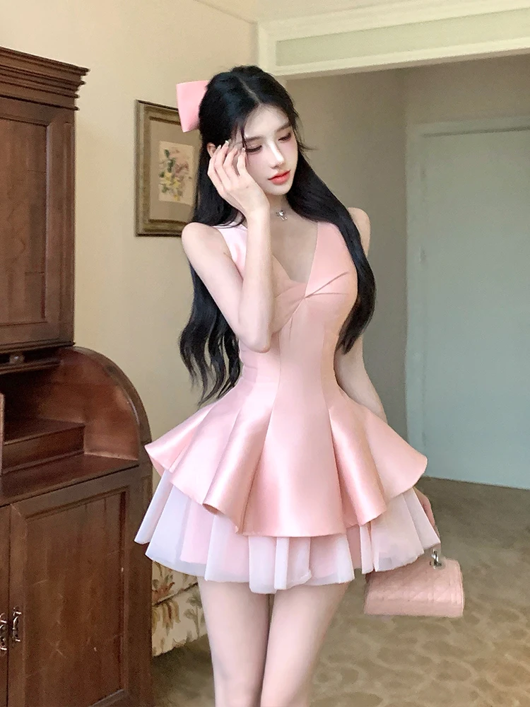 Sweet Princess Short Dress SYJ Shuyijia V-neck Puffy French Style Casual High Waist A-line Skirt for plus Size Women
Sweet Princess Short Dress SYJ Shuyijia V-neck Puffy French Style Casual High Waist A-line Skirt for plus Size Women