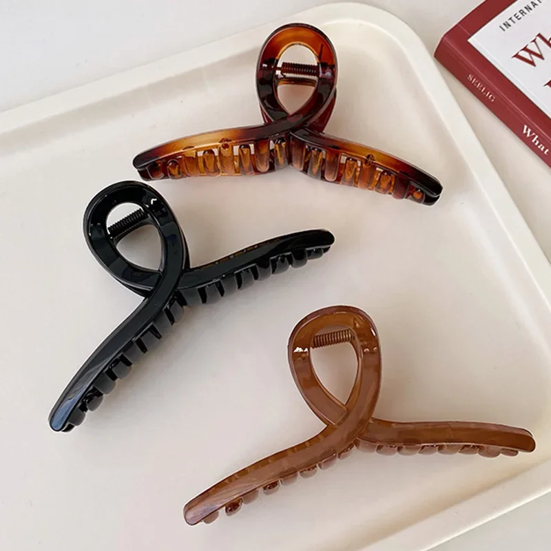 Large Size Cross Hair Clip Solid Color Hair Claws Barrette Crab Ponytail Claw Clip for Women Girls Hairpins Hair Accessories
Large Size Cross Hair Clip Solid Color Hair Claws Barrette Crab Ponytail Claw Clip for Women Girls Hairpins Hair Accessories