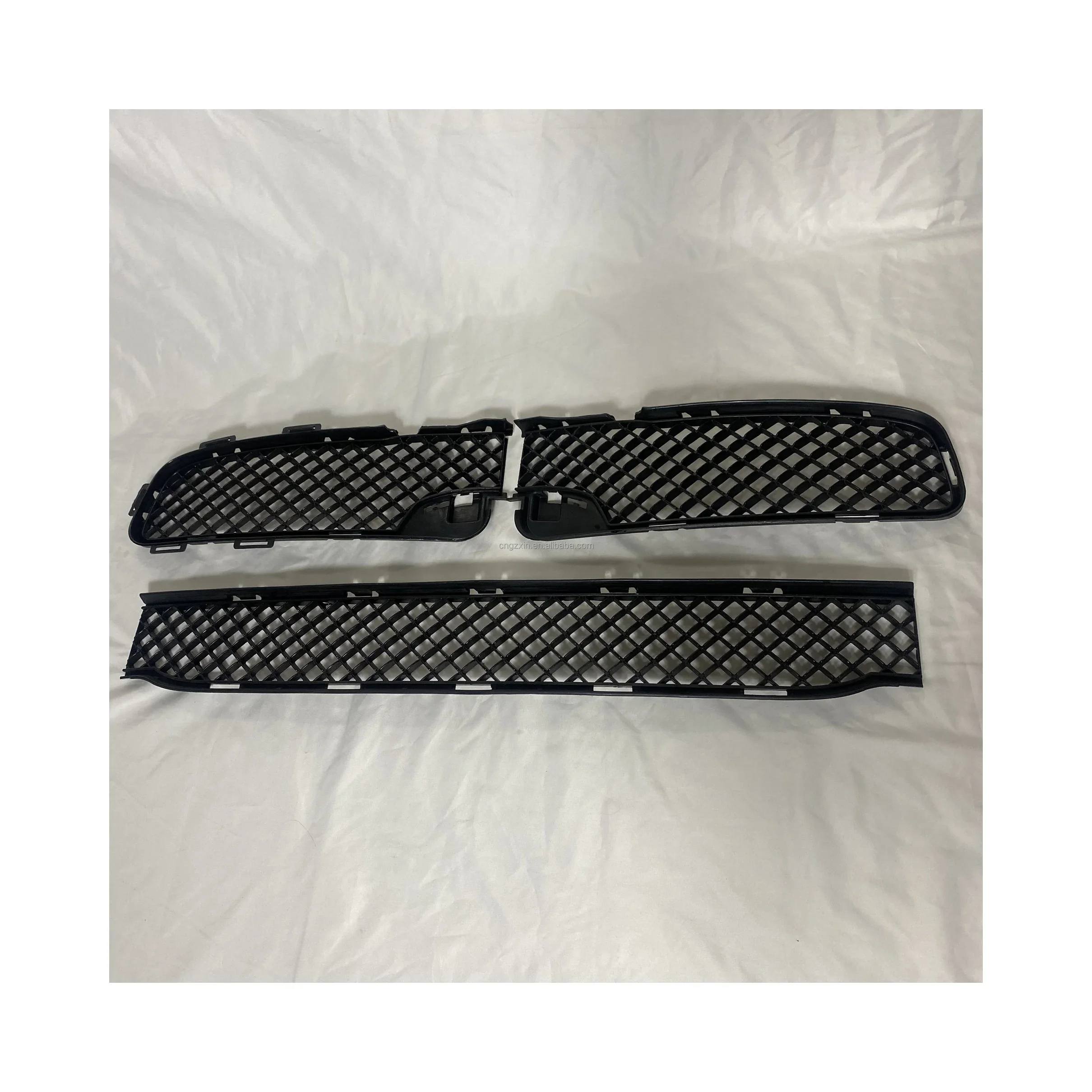 Factory Supply 20*11*3cm Ghost front grille front bumper lower grille Suitable for Rolls-Royce
Factory Supply 20*11*3cm Ghost front grille front bumper lower grille Suitable for Rolls-Royce