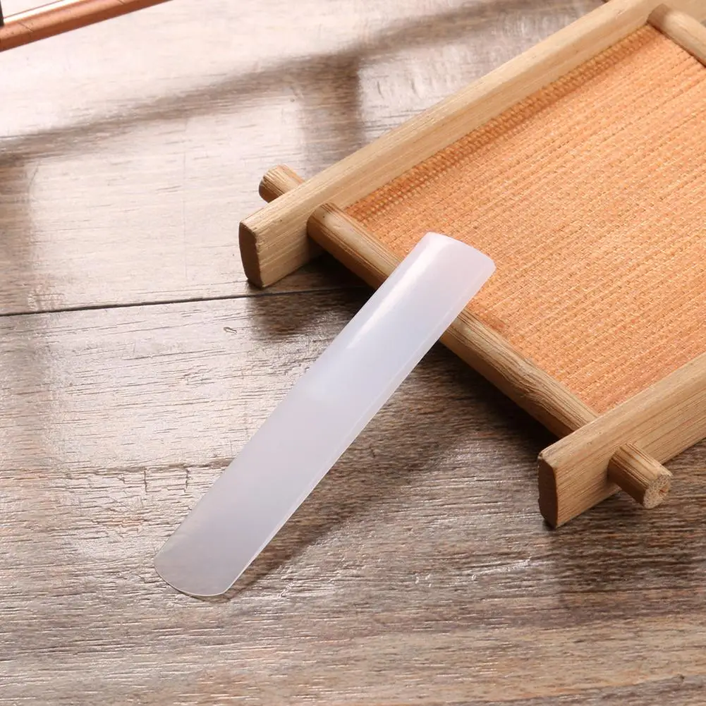 Новый мини-карманный саксофон с мундштуком альт + 2 язычка, деревянные духовые инструменты, легкий вес, легко носить с собой, любительский человек
Новый мини-карманный саксофон с мундштуком альт + 2 язычка, деревянные духовые инструменты, легкий вес, легко носить с собой, любительский человек