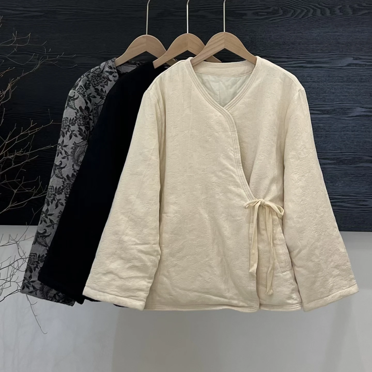 Ретро-жакет женский из льна и хлопка, двухслойный, свободного кроя, с поясом, осенне-зимний, модный, для повседневной носки, с длинными рукавами, V-образный вырез
Ретро-жакет женский из льна и хлопка, двухслойный, свободного кроя, с поясом, осенне-зимний, модный, для повседневной носки, с длинными рукавами, V-образный вырез