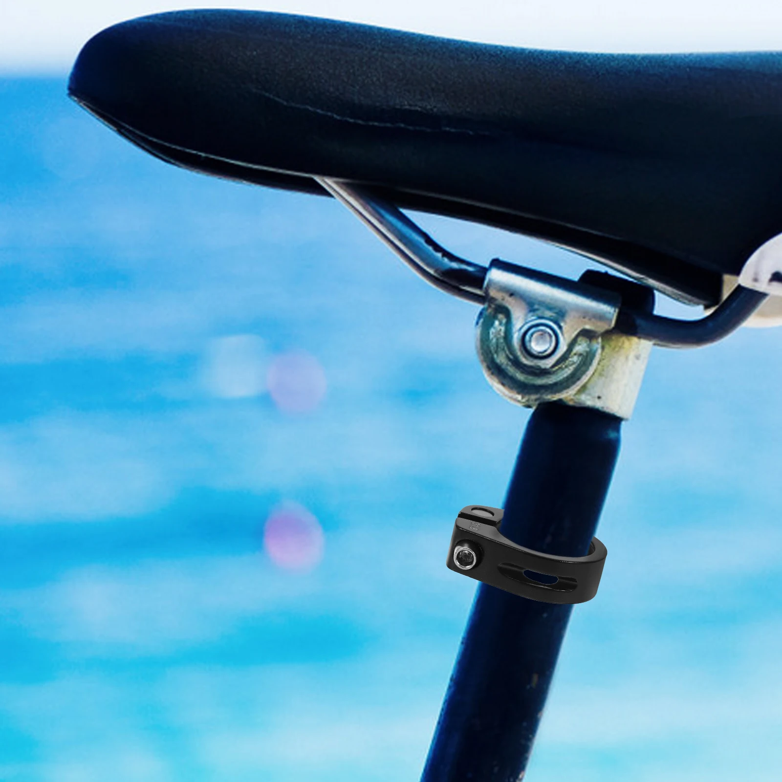 31.8mm Seatpost Clamp Black Screw Hollow Design for Mountain Road Bike Aluminum Alloy Durable Quick Release Easy Adjust
31.8mm Seatpost Clamp Black Screw Hollow Design for Mountain Road Bike Aluminum Alloy Durable Quick Release Easy Adjust