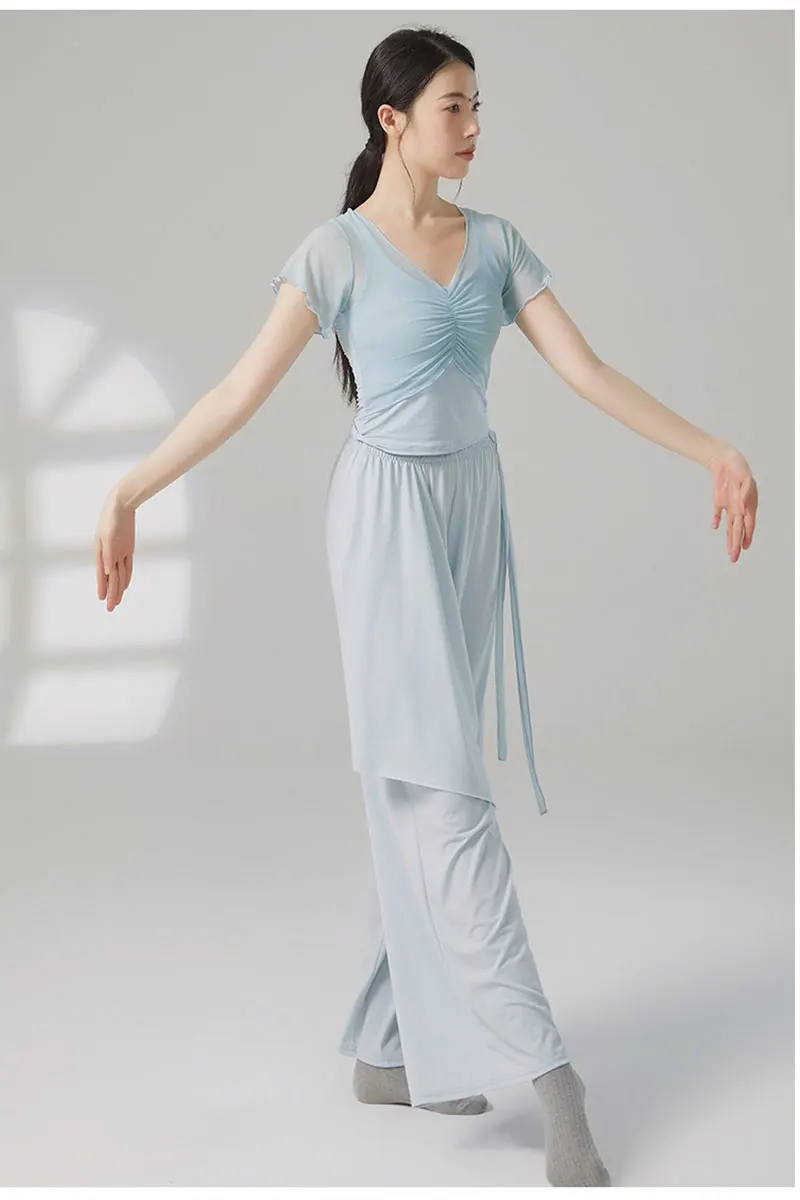 New style short-sleeved adult classical dance training suit with small flared sleeves for women
New style short-sleeved adult classical dance training suit with small flared sleeves for women