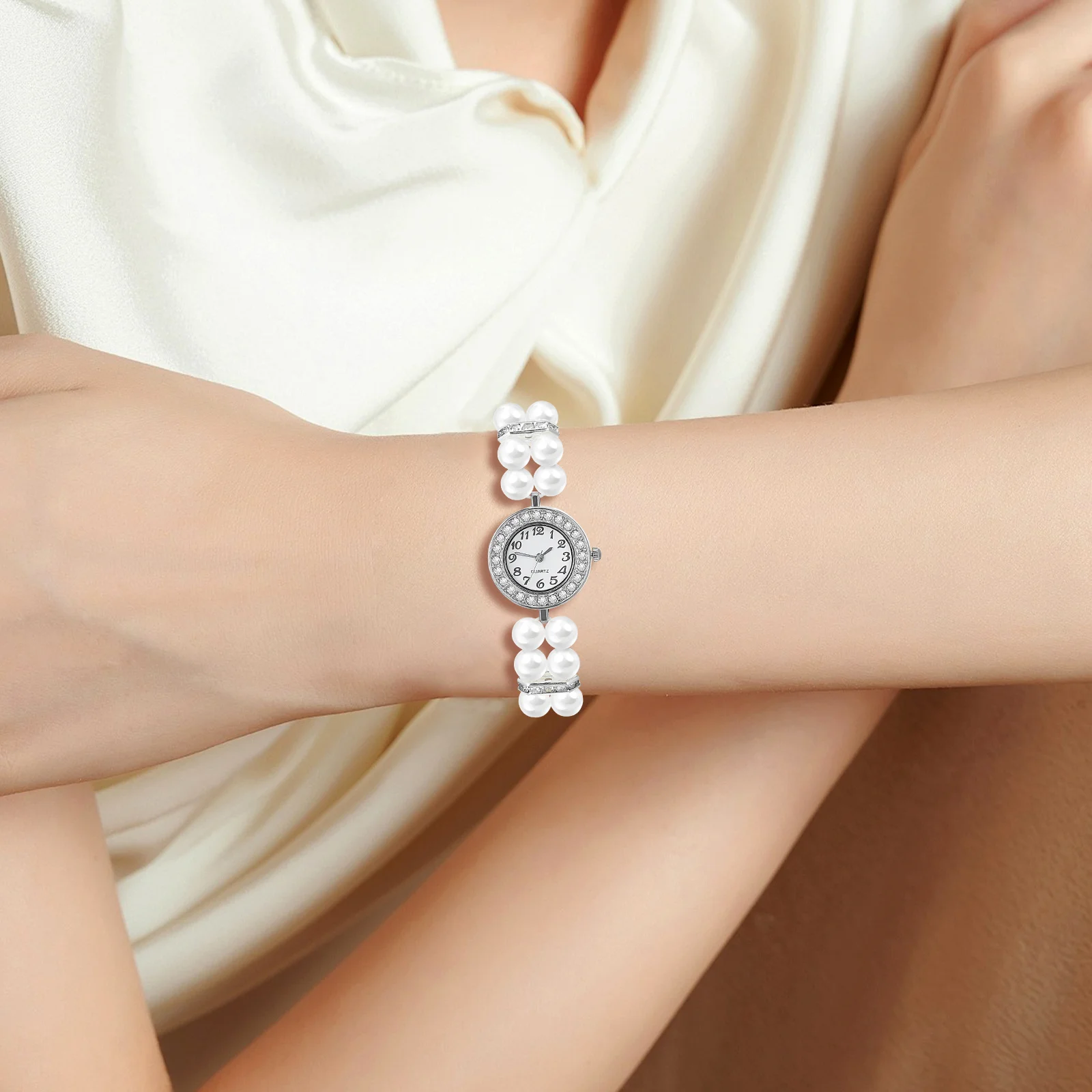 Pearl Bracelet For Women Elegant Dainty Cuff Bangle Rhinestone Fashion Jewelry Vintage Party Christmas Gift Wrist Accessory
Pearl Bracelet For Women Elegant Dainty Cuff Bangle Rhinestone Fashion Jewelry Vintage Party Christmas Gift Wrist Accessory