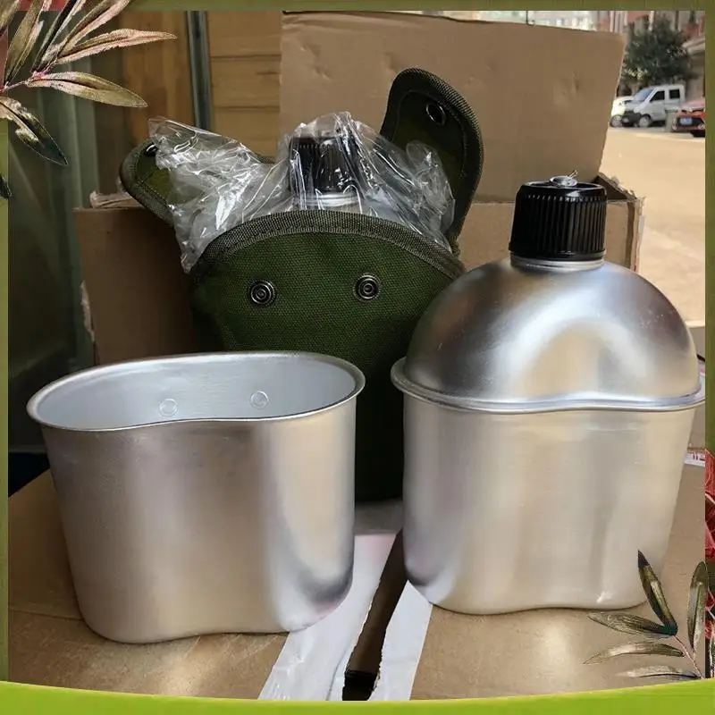 Outdoor Canteen Cookware Set 0.9L Canteen Cup Portable Water Bottle With Grab Handle Cup For Outdoor Camping Hiking Durable
Outdoor Canteen Cookware Set 0.9L Canteen Cup Portable Water Bottle With Grab Handle Cup For Outdoor Camping Hiking Durable