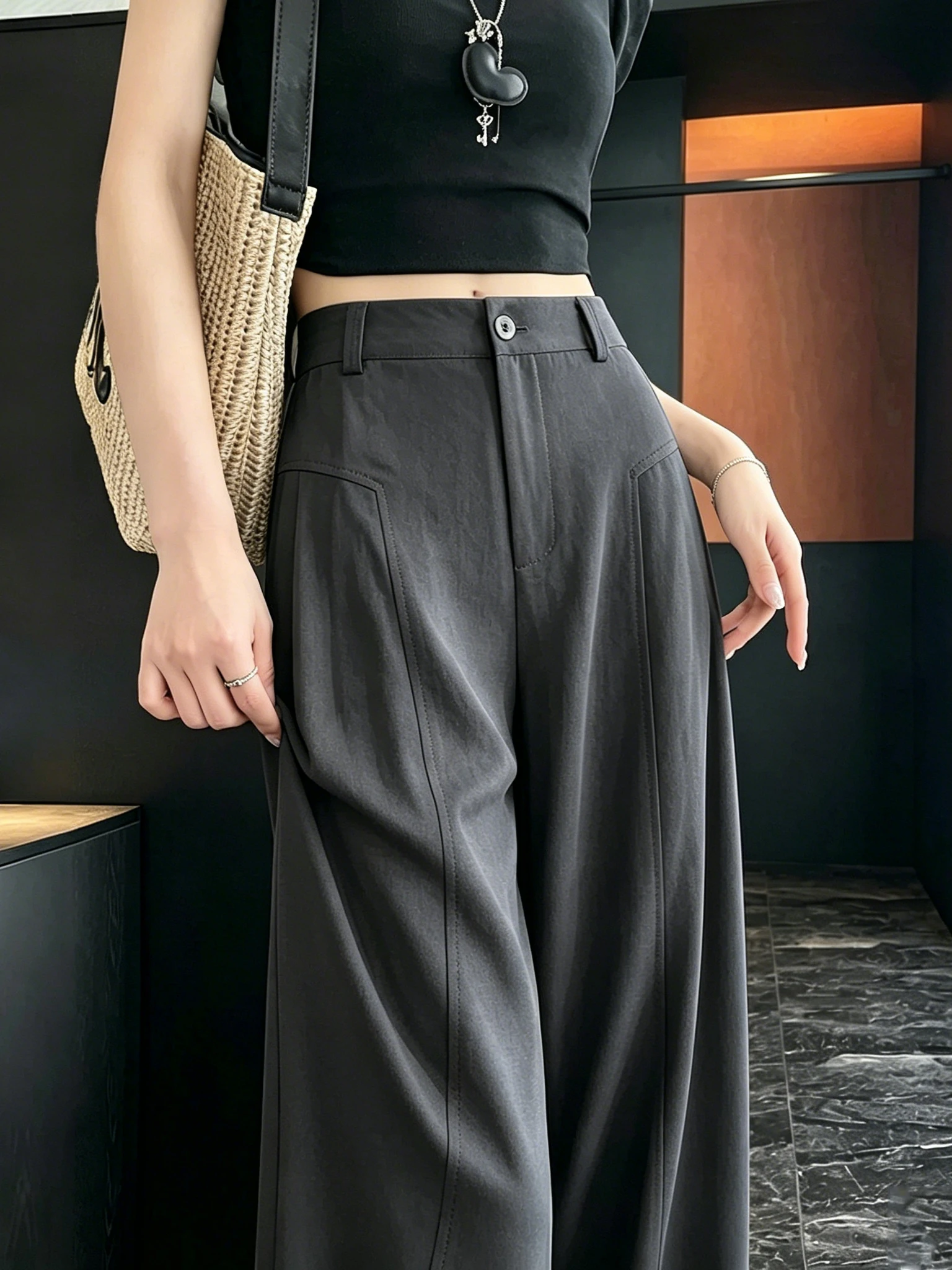 High Waist Wide Leg Pants Ice Silk Linen Casual Drape Thin Floor Length Trousers Women's Summer New Style Slimming Pants
High Waist Wide Leg Pants Ice Silk Linen Casual Drape Thin Floor Length Trousers Women's Summer New Style Slimming Pants