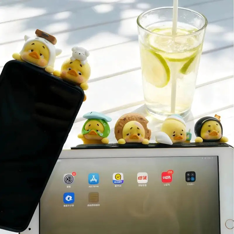 Upsetduck Дисплей Status Duck Series Слепая коробка Upsetduck Милые хипперы Тайная коробка Утка Сумка-сюрприз Кукла Декор Коллекционные игрушки
Upsetduck Дисплей Status Duck Series Слепая коробка Upsetduck Милые хипперы Тайная коробка Утка Сумка-сюрприз Кукла Декор Коллекционные игрушки