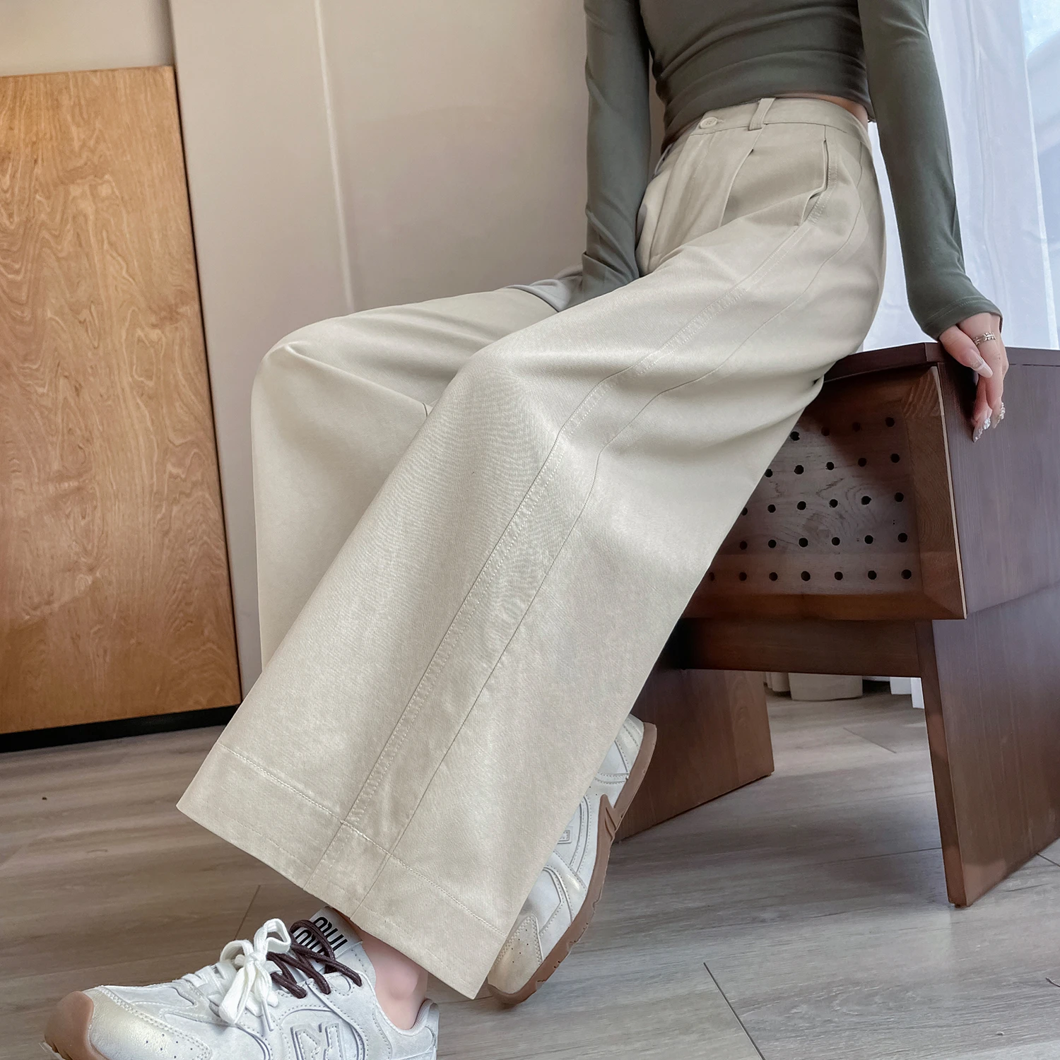 Women's Casual Spring Summer Ankle Lenth Wide Leg Pants Lady Streetwear High Waist Straight Loose Pants
Women's Casual Spring Summer Ankle Lenth Wide Leg Pants Lady Streetwear High Waist Straight Loose Pants