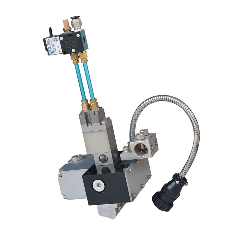 Easy operated the slot die hot melt glue adhesive dispensing gun for glue machine
Easy operated the slot die hot melt glue adhesive dispensing gun for glue machine