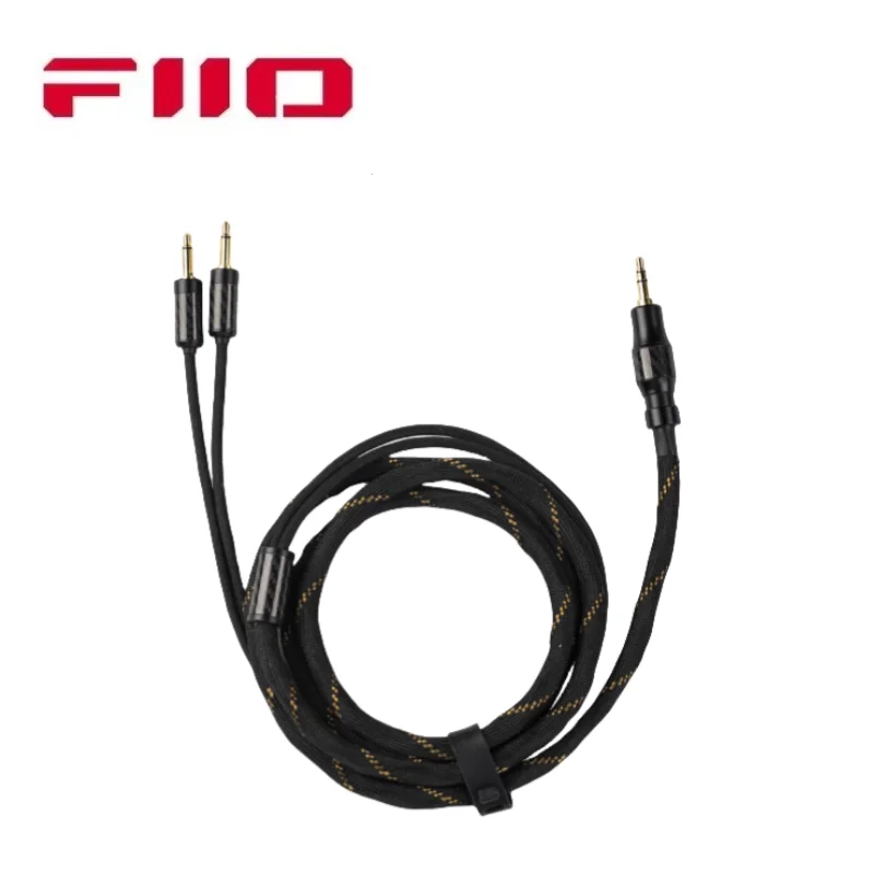 FiiO LL-RC 2025 1.5m Audio Cable Liquid Nitrogen Frozen Single Crystal Copper Earphone upgrade Cable
FiiO LL-RC 2025 1.5m Audio Cable Liquid Nitrogen Frozen Single Crystal Copper Earphone upgrade Cable
