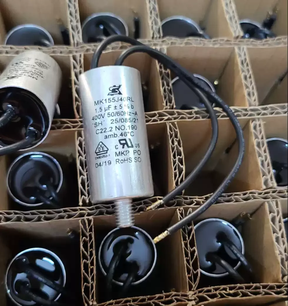 Brand new original MK155J40RL 1.5UF400V German fan capacitor
Brand new original MK155J40RL 1.5UF400V German fan capacitor