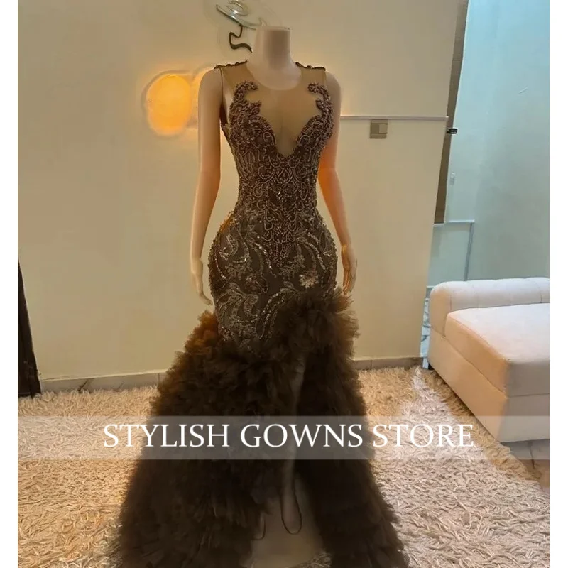 Retro Brown Prom Dresses 2026 Sparkle Sequins Applique Mermaid Split Ruffles Long Birthday Party Dress Evening Gowns Customized
Retro Brown Prom Dresses 2026 Sparkle Sequins Applique Mermaid Split Ruffles Long Birthday Party Dress Evening Gowns Customized
