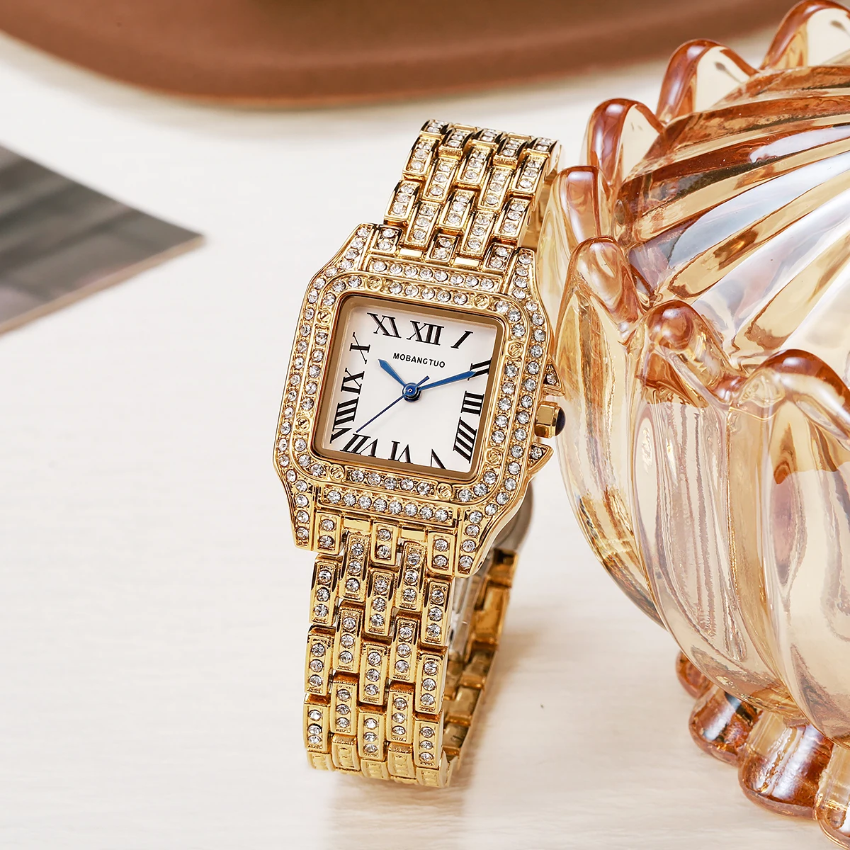 Square Dial Women Quartz Watch with Rhinestone Gold Steel Band Ladies watch Elegant Dial Female Clock Fashion Business Watch
Square Dial Women Quartz Watch with Rhinestone Gold Steel Band Ladies watch Elegant Dial Female Clock Fashion Business Watch