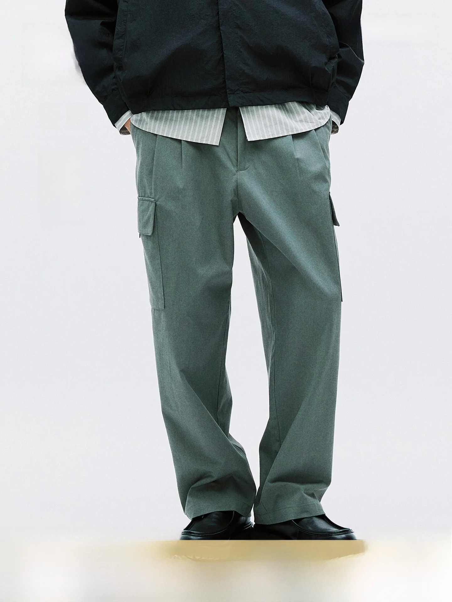 Мужские повседневные брюки H&M свободного прямого кроя в американском стиле, рабочие брюки, весна 2026, повседневные, со средней посадкой на талии
Мужские повседневные брюки H&M свободного прямого кроя в американском стиле, рабочие брюки, весна 2026, повседневные, со средней посадкой на талии