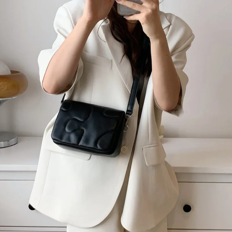 Elegant High End Trendy Women Bag Classic Leather Vintage Casual Paris Crossbody Messenger Tote Bag
Elegant High End Trendy Women Bag Classic Leather Vintage Casual Paris Crossbody Messenger Tote Bag