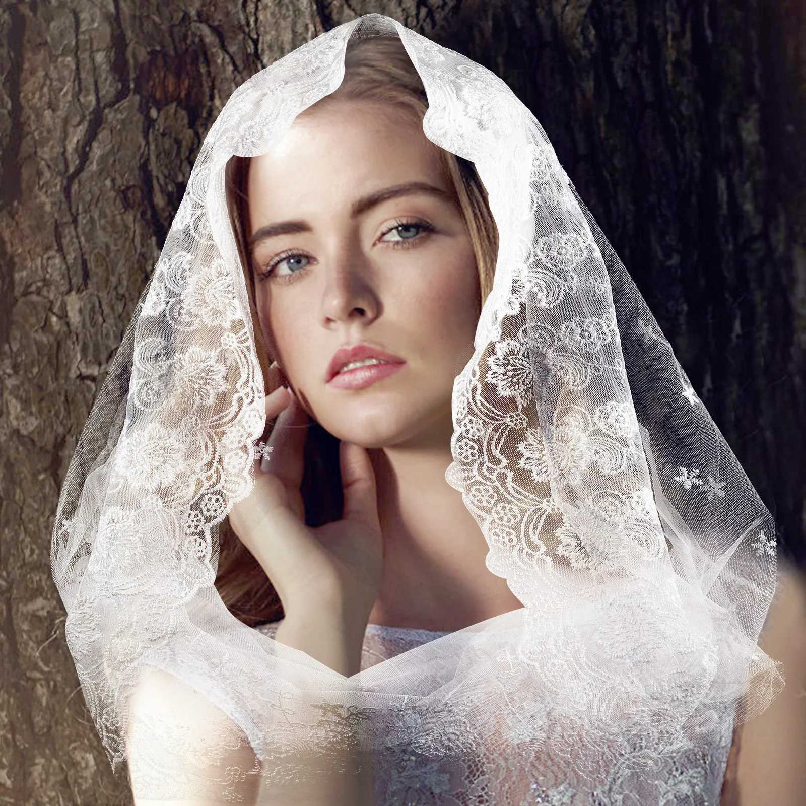 Lace Wedding Veil for Bride Elegant Floor Length Bridal Veil with Vintage Design Perfect for Wedding Party Church Ceremony
Lace Wedding Veil for Bride Elegant Floor Length Bridal Veil with Vintage Design Perfect for Wedding Party Church Ceremony