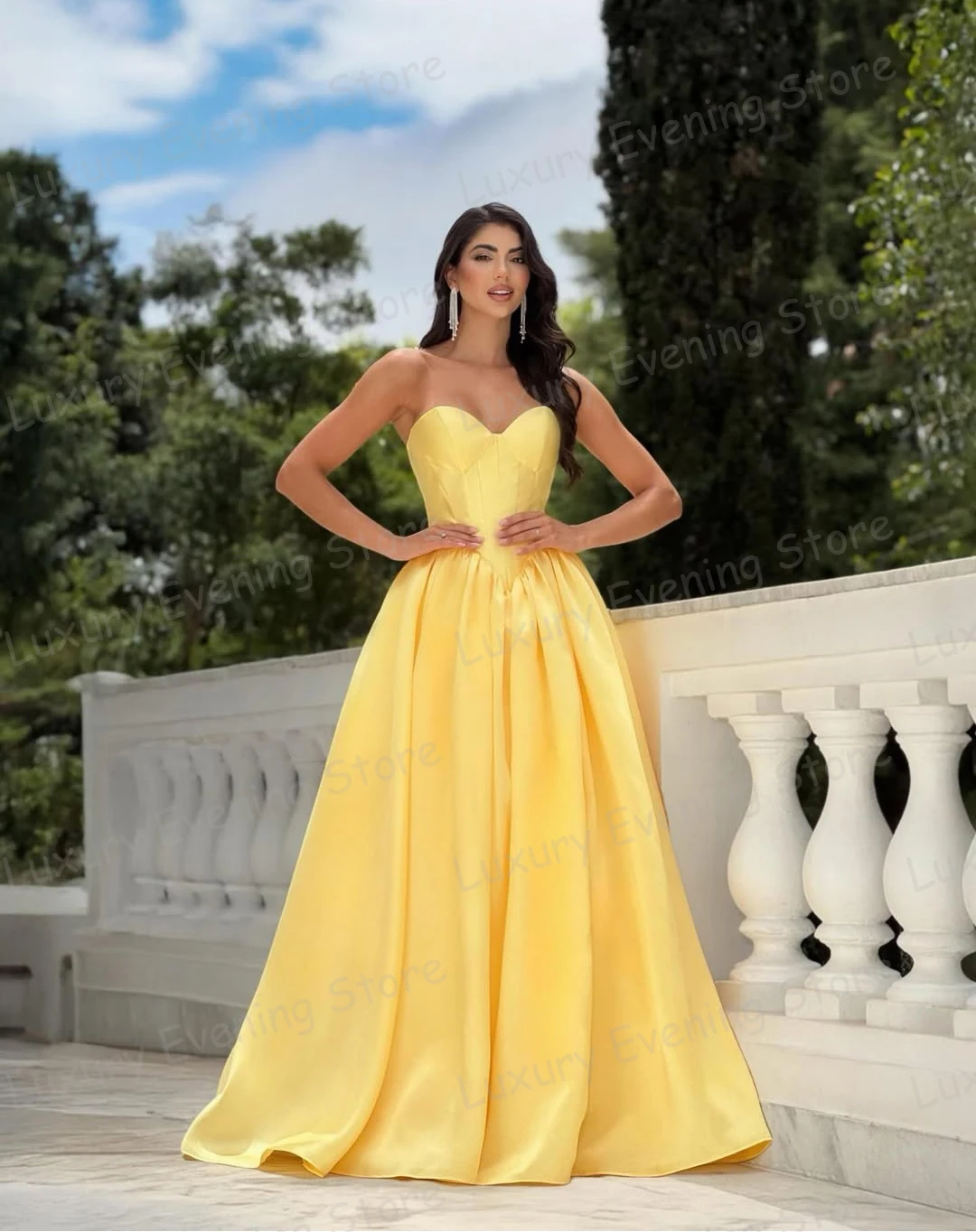 Простые желтые вечерние платья, женские трапециевидные платья без рукавов для выпускного вечера, Vestidos De Novia, модные вечерние платья с открытой спиной по индивидуальному заказу
Простые желтые вечерние платья, женские трапециевидные платья без рукавов для выпускного вечера, Vestidos De Novia, модные вечерние платья с открытой спиной по индивидуальному заказу
