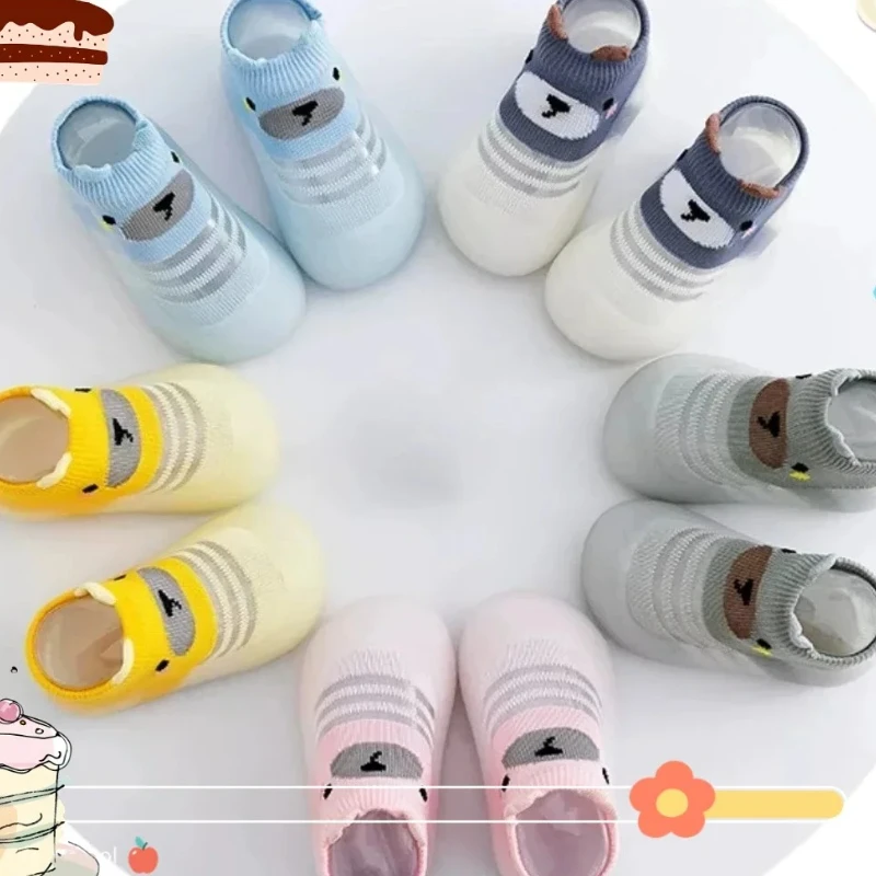 Cute NEW 0-3 Year Old Baby Indoor Summer Cartoon Baby Shoes Cool Summer Daily Casual Walking Shoes Baby Girl Baby Shoes
Cute NEW 0-3 Year Old Baby Indoor Summer Cartoon Baby Shoes Cool Summer Daily Casual Walking Shoes Baby Girl Baby Shoes