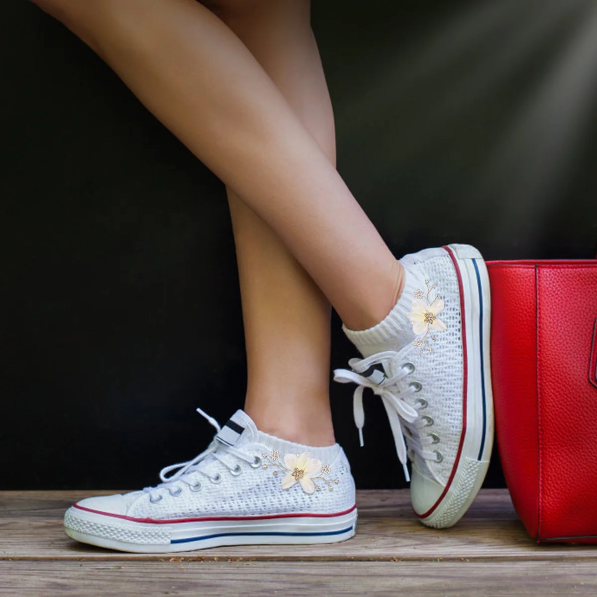 1Pair Wedding Shoe Buckle White Flower Design Rhinestone Pearl Bride Shoe Clip Decoration Accessories for Bridal Shoes
1Pair Wedding Shoe Buckle White Flower Design Rhinestone Pearl Bride Shoe Clip Decoration Accessories for Bridal Shoes