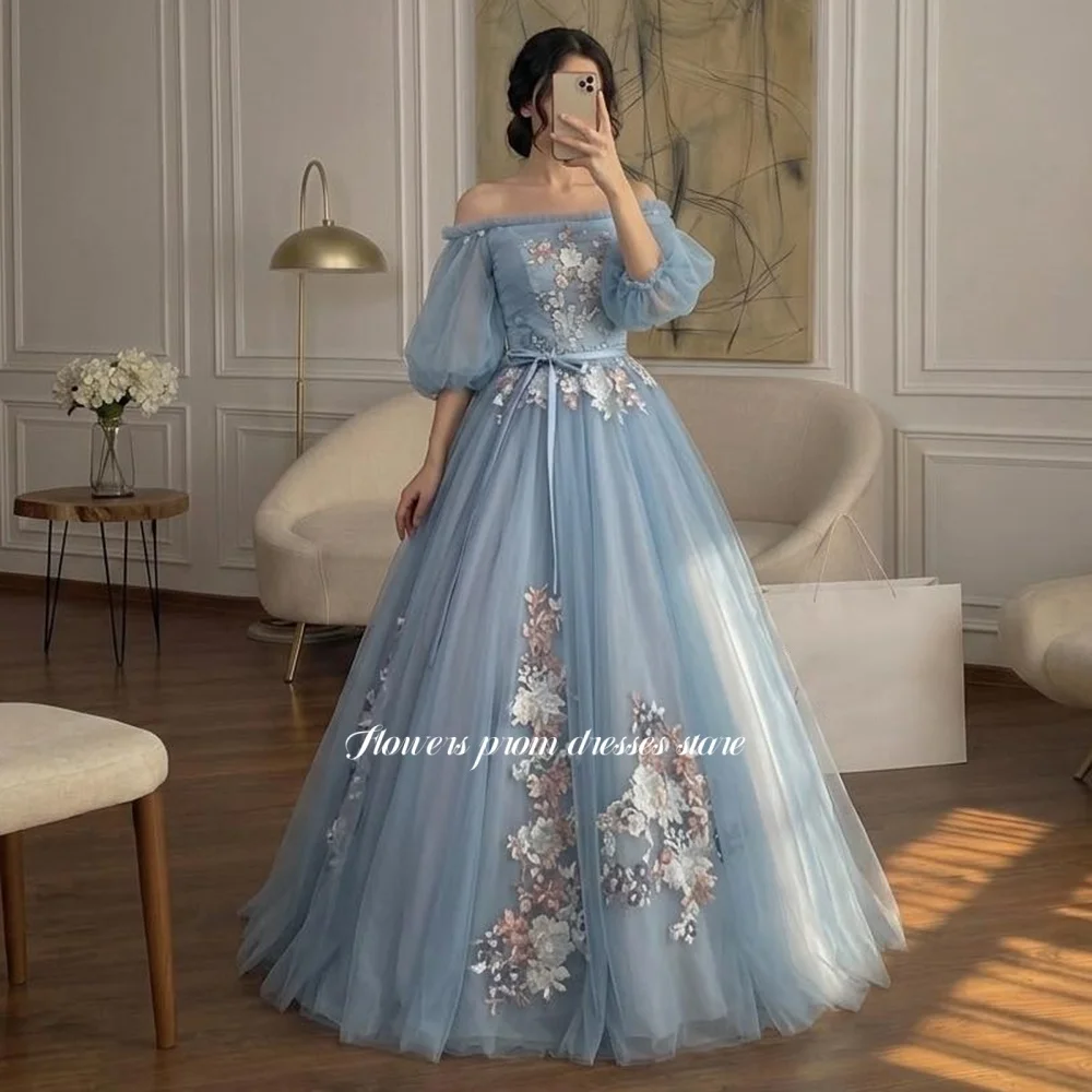 Flowers Blue Evening Dress with Lace Applique A Line Party Dress Off Shoulder Tulle Princess Dress vestidos de fiesta Customized
Flowers Blue Evening Dress with Lace Applique A Line Party Dress Off Shoulder Tulle Princess Dress vestidos de fiesta Customized