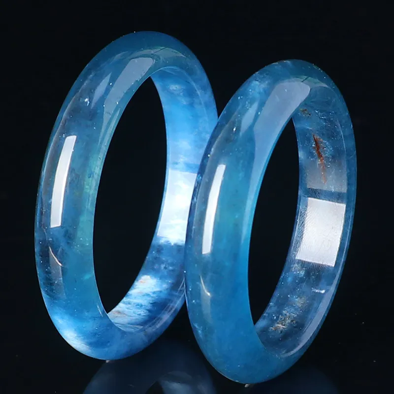 Brazilian old material storm devil blue sea blue treasure bracelet women's gift jewelry
Brazilian old material storm devil blue sea blue treasure bracelet women's gift jewelry