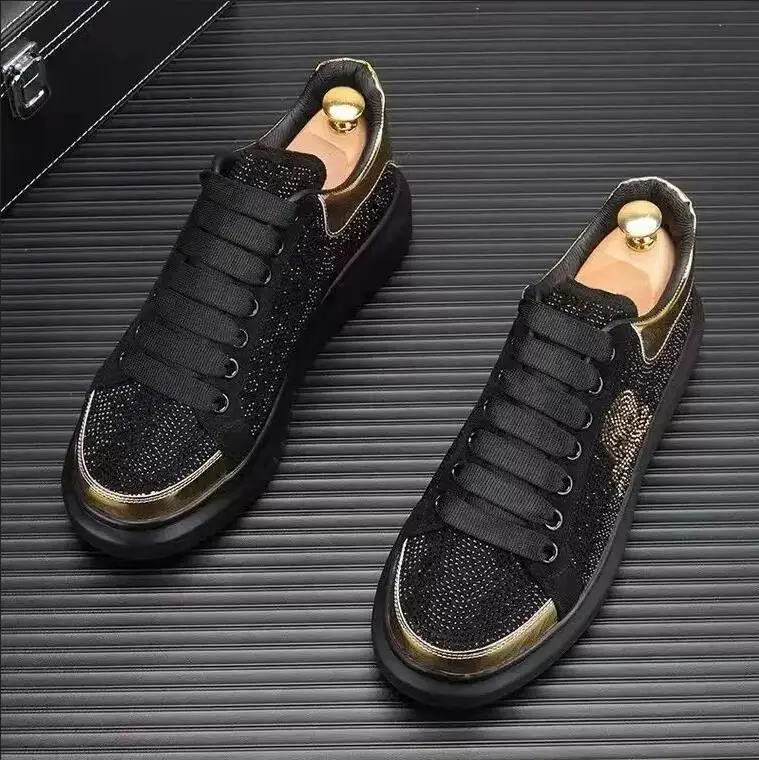 Luxury brand Style Mens Wedding Dress Shoes Spring Handmade Embroidery Pattern Exotic Designer Loafers Fashion Casual sneaker
Luxury brand Style Mens Wedding Dress Shoes Spring Handmade Embroidery Pattern Exotic Designer Loafers Fashion Casual sneaker