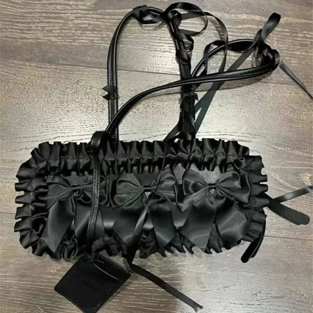 Bloom Gothic Bow Black Handbag Purse Women Vintage Haruku Aesthetic Shoulder Bags Ladies Fairy Core Underarm Bag Bolsos Chic
Bloom Gothic Bow Black Handbag Purse Women Vintage Haruku Aesthetic Shoulder Bags Ladies Fairy Core Underarm Bag Bolsos Chic