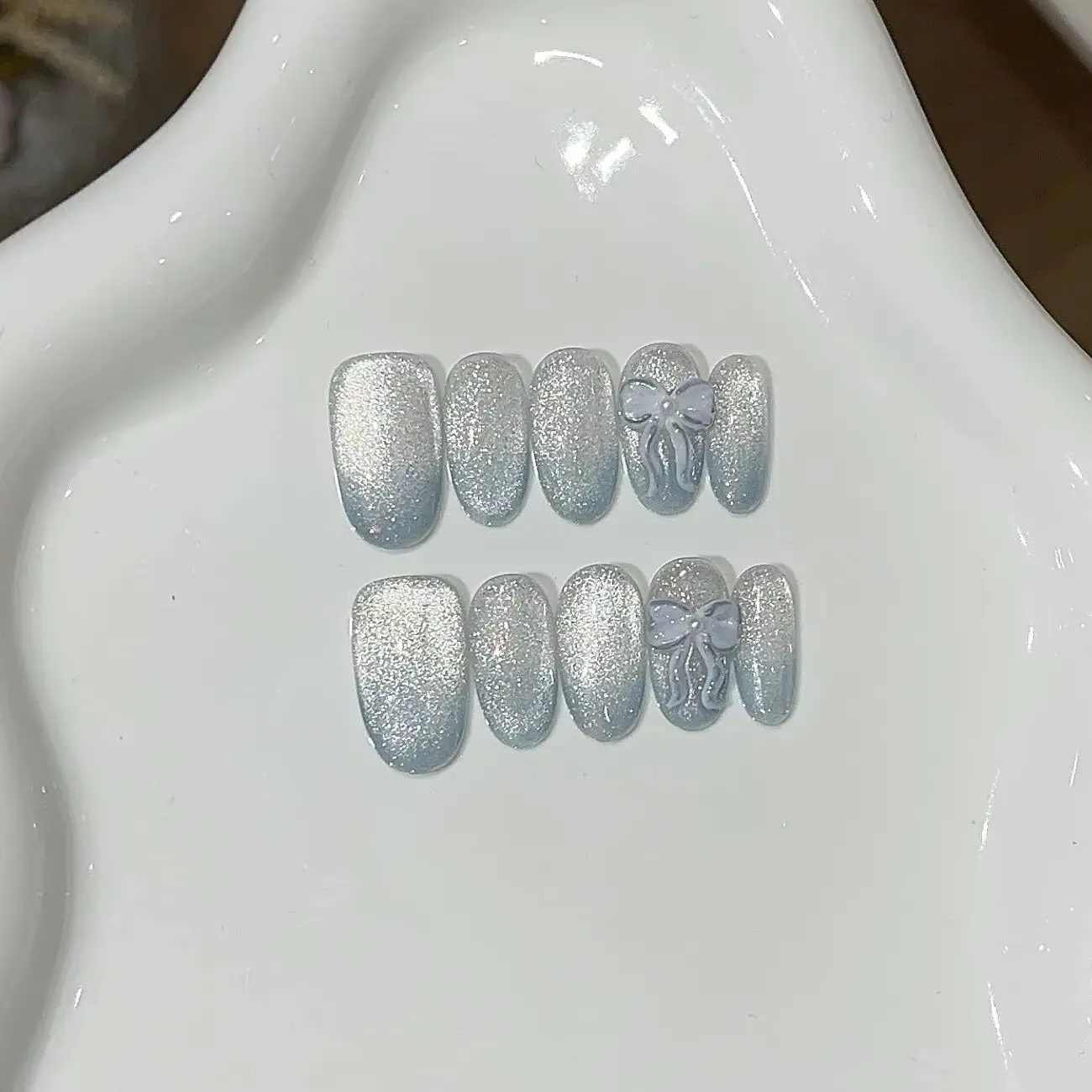 10pcs Crystal Cat Eye Fake Nails Medium Almond False Nails 3D Dreamy Bowknot Press on Nails Glitter Diamond Nail French Tip Nail
10pcs Crystal Cat Eye Fake Nails Medium Almond False Nails 3D Dreamy Bowknot Press on Nails Glitter Diamond Nail French Tip Nail