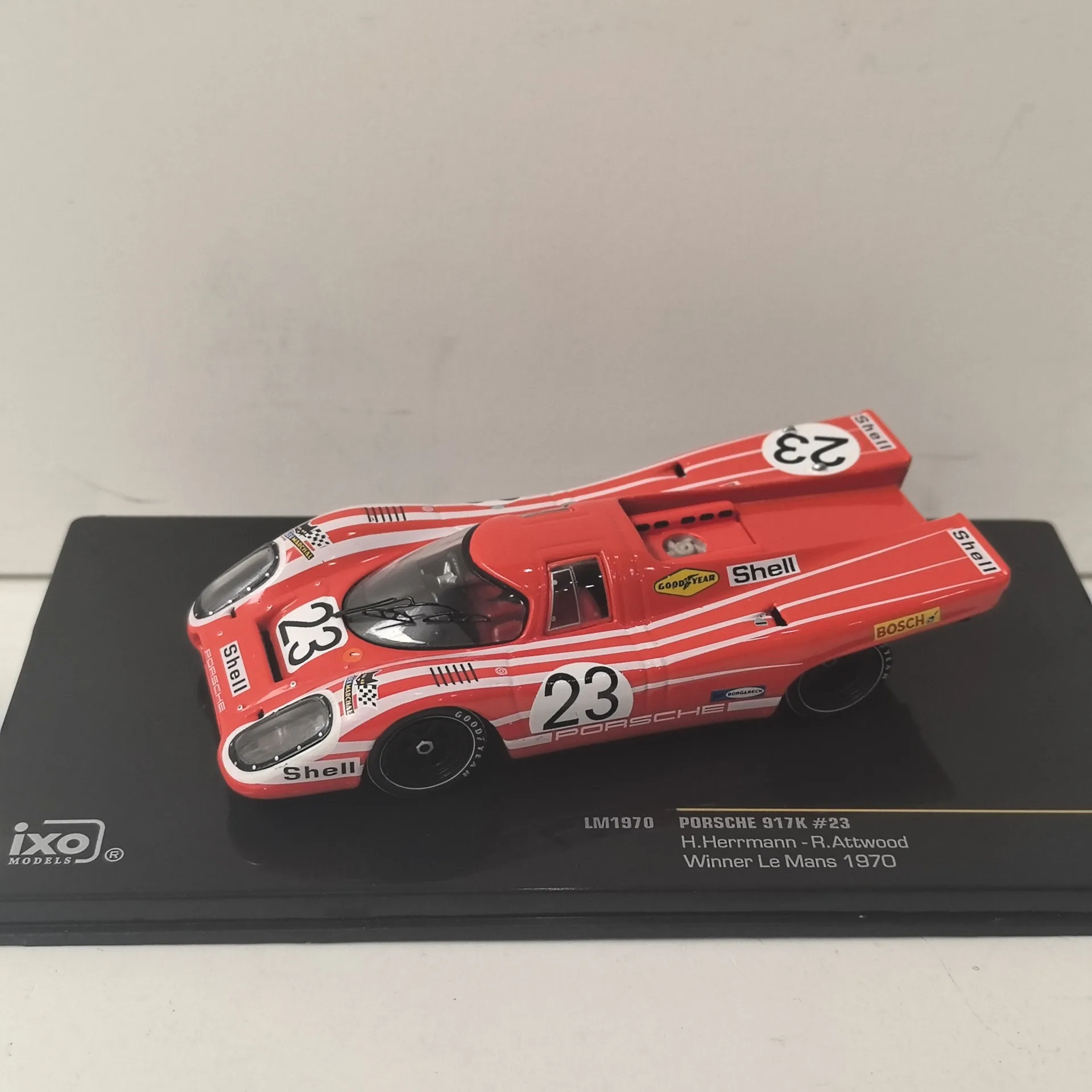 Diecast IXO 1/43 Scale PORSCHE 917K #23 1970 24H Race Car Alloy Car Model Collectible Toy Gift Souvenir Display Ornament
Diecast IXO 1/43 Scale PORSCHE 917K #23 1970 24H Race Car Alloy Car Model Collectible Toy Gift Souvenir Display Ornament