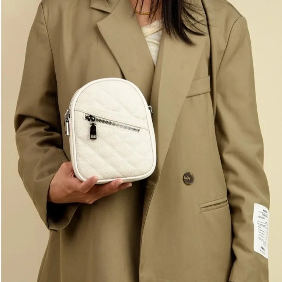 Spring and summer new tide fashion classic diamond lattice pattern fashion retro single shoulder crossbody women's bags 
Spring and summer new tide fashion classic diamond lattice pattern fashion retro single shoulder crossbody women's bags