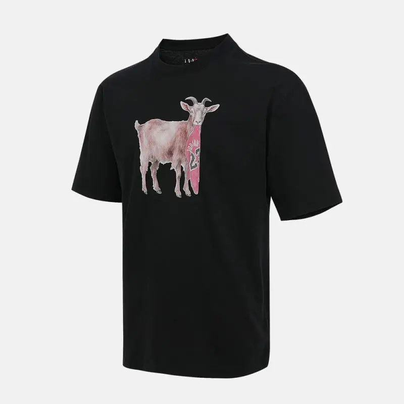 Мужская футболка NIKE ASMJ NC GOAT SSCREW для спорта и отдыха с короткими рукавами IF0787-010
Мужская футболка NIKE ASMJ NC GOAT SSCREW для спорта и отдыха с короткими рукавами IF0787-010