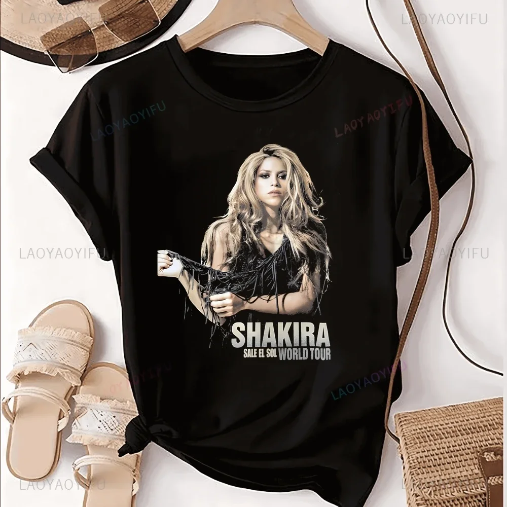 Модная футболка с принтом в стиле ретро Singer Shakira, топ, нейтральный тренд, Harajuku, рубашка унисекс с короткими рукавами, большая футболка с узором
Модная футболка с принтом в стиле ретро Singer Shakira, топ, нейтральный тренд, Harajuku, рубашка унисекс с короткими рукавами, большая футболка с узором