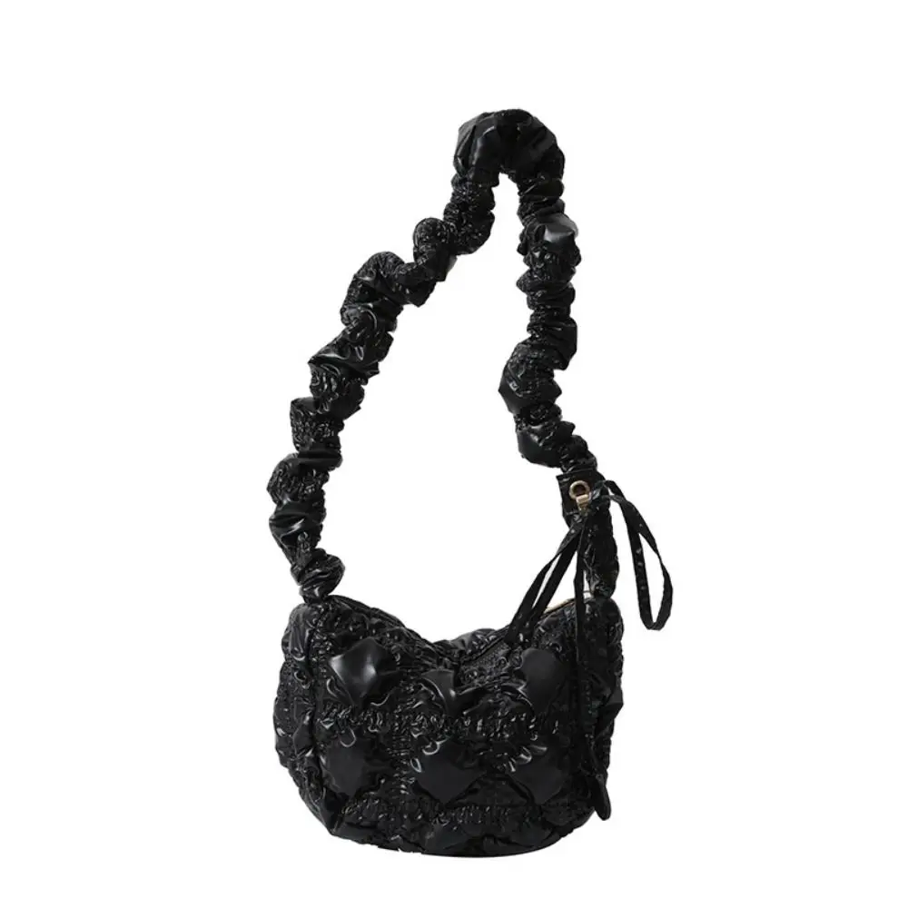 Drawstring Cloud Shoulder Bag Nylon Zipper Women Handbag Korean Style Large Capacity Pleated Crossbody Bag Office Worker
Drawstring Cloud Shoulder Bag Nylon Zipper Women Handbag Korean Style Large Capacity Pleated Crossbody Bag Office Worker