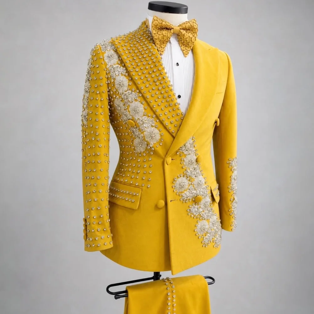 Yellow Beaded Stones Suits Men For Wedding Unique Design Double Breasted Jacket Pants 2 Piece Set Groom Formal Party Tuxedos
Yellow Beaded Stones Suits Men For Wedding Unique Design Double Breasted Jacket Pants 2 Piece Set Groom Formal Party Tuxedos