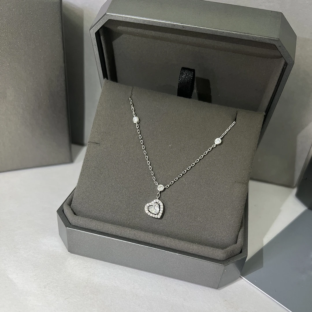 Classic 925 Sterling Silver Zircon Women's Heart-Shaped Diamond Jewelry Necklace. Fashion Love Valentine's Day Gift
Classic 925 Sterling Silver Zircon Women's Heart-Shaped Diamond Jewelry Necklace. Fashion Love Valentine's Day Gift