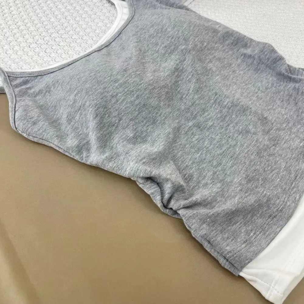 Simple Patchwork Fake Two Pieces Camisole Vest Slim Fit Sweet Girl's Tank Top Sleeveless Undershirt Slim Crop Top Seaside
Simple Patchwork Fake Two Pieces Camisole Vest Slim Fit Sweet Girl's Tank Top Sleeveless Undershirt Slim Crop Top Seaside