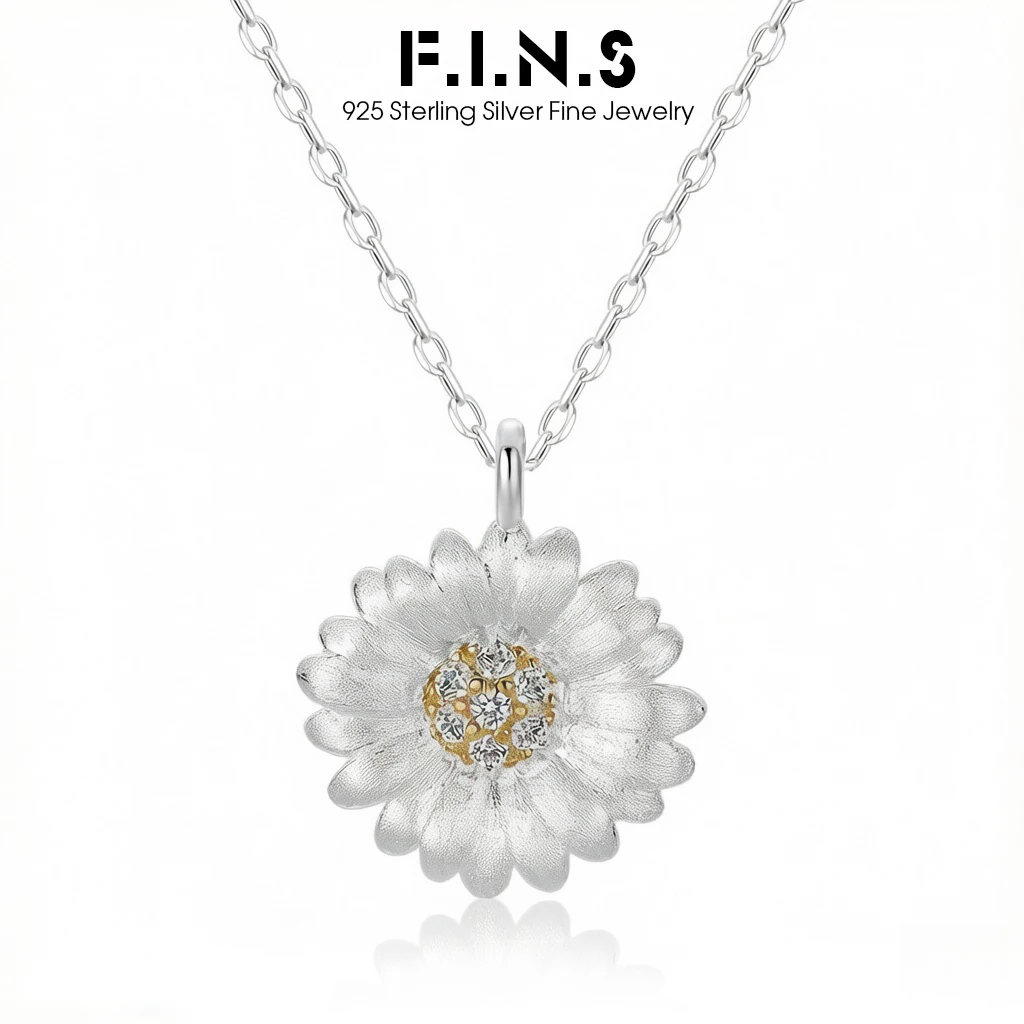 F.I.N.S S925 Sterling Silver Korean Style Brushed Daisy Necklace Trendy Big Flower Pendants Collarbone Chain Fine Jewelry Gifts
F.I.N.S S925 Sterling Silver Korean Style Brushed Daisy Necklace Trendy Big Flower Pendants Collarbone Chain Fine Jewelry Gifts