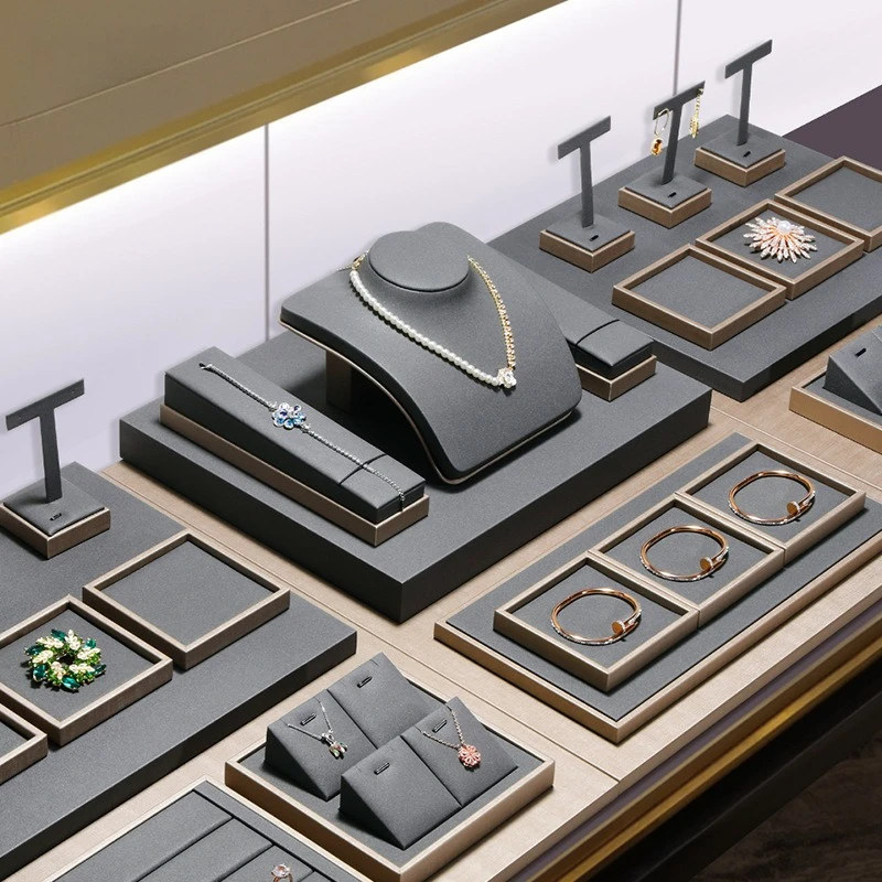 Изысканные ювелирные изделия, стойка, стойка, браслет, витрина, подставка, ювелирное ожерелье, шоу-полка, серьги, живые фотографии, реквизит для демонстрации
Изысканные ювелирные изделия, стойка, стойка, браслет, витрина, подставка, ювелирное ожерелье, шоу-полка, серьги, живые фотографии, реквизит для демонстрации