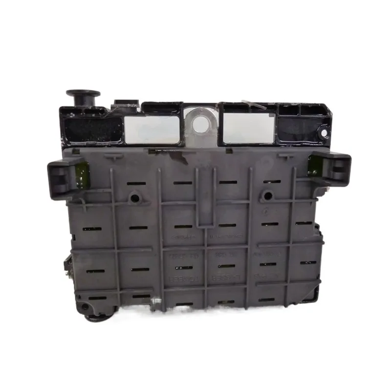 9657608780 Блок предохранителей BSM B3 для Peugeot 206 307 406 Partner Citroen C2 C3 C5 Berlingo Xsara PICASSO, новый
9657608780 Блок предохранителей BSM B3 для Peugeot 206 307 406 Partner Citroen C2 C3 C5 Berlingo Xsara PICASSO, новый