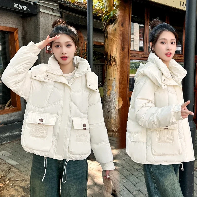 2025 New Winter Jacket Women Parkas Hooded Female Thicken Warm Jacket Cotton Padded Parka Loose Snow Coat WaterproofOutwear
2025 New Winter Jacket Women Parkas Hooded Female Thicken Warm Jacket Cotton Padded Parka Loose Snow Coat WaterproofOutwear