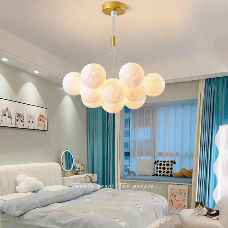 Modern LED Chandeliers Design Cream Moon Ball Pendant Lamps Living Room Kitchen Restaurant Hotel Lustre E27 Home Lighting
Modern LED Chandeliers Design Cream Moon Ball Pendant Lamps Living Room Kitchen Restaurant Hotel Lustre E27 Home Lighting