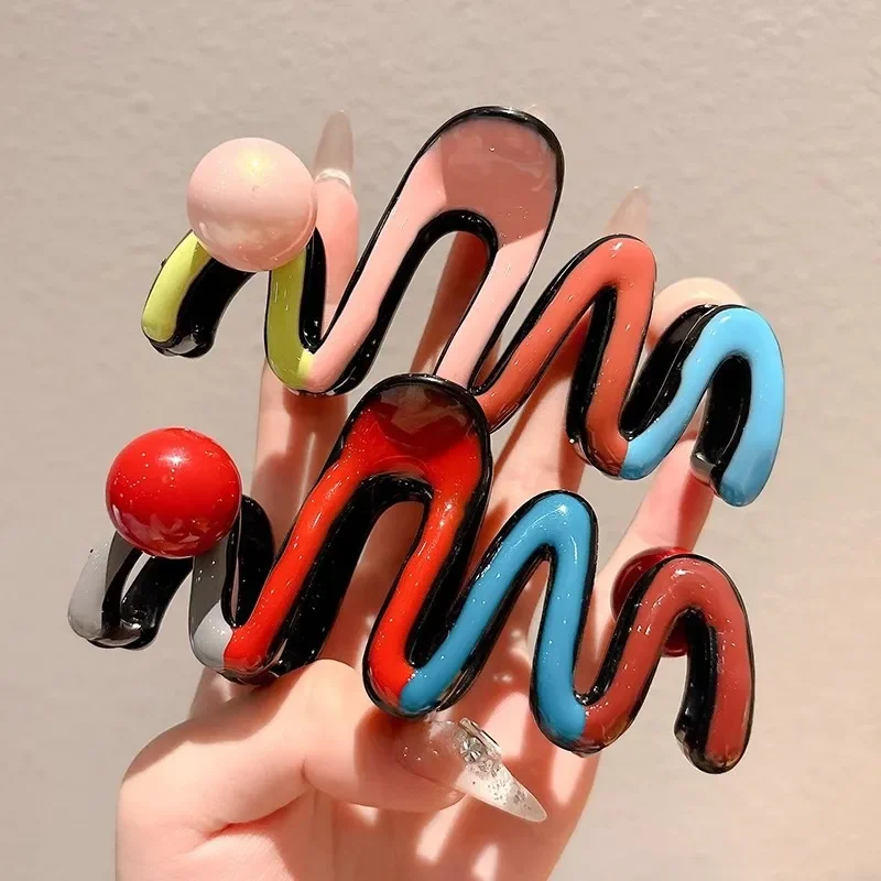 2pcs Women's Wavy Design Pearl Hair Grab Clip Large Shark Clip Hairpin Girls New High-end Clip Hair Accessory
2pcs Women's Wavy Design Pearl Hair Grab Clip Large Shark Clip Hairpin Girls New High-end Clip Hair Accessory