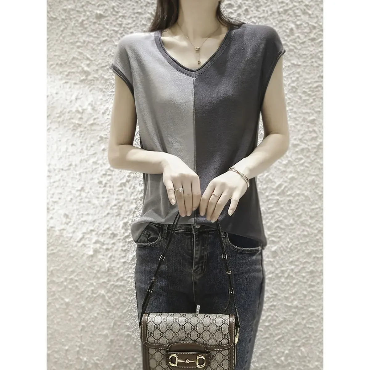 Summer Short Sleeve T-shirt Pure Cotton Men and Women Chest Letter Printing Loose Fashion New Fashion Brand Explosive LX984
Summer Short Sleeve T-shirt Pure Cotton Men and Women Chest Letter Printing Loose Fashion New Fashion Brand Explosive LX984