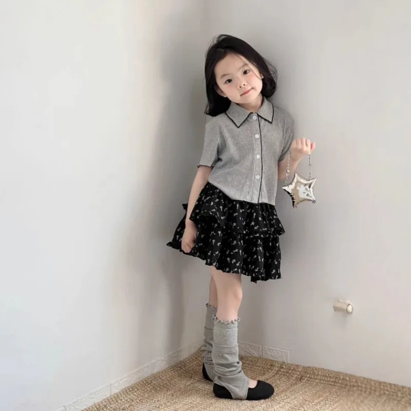 2025 Summer Dress New Girls' Short Skirt with Floral Patterns, Mini Skirt for Babies, Short Sleeved Top Stylish
2025 Summer Dress New Girls' Short Skirt with Floral Patterns, Mini Skirt for Babies, Short Sleeved Top Stylish