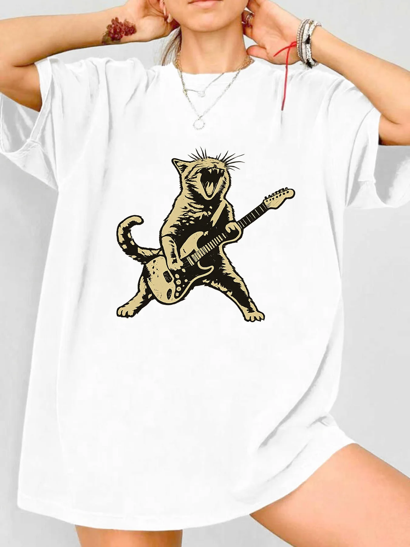 【WDS00156】Plus size women's round neck short sleeve T-shirt with elastic half sleeves and trendy prints
【WDS00156】Plus size women's round neck short sleeve T-shirt with elastic half sleeves and trendy prints