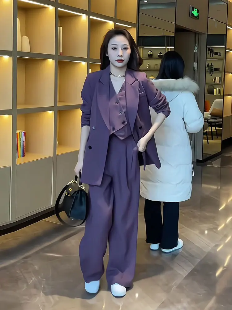 Purple Suit Three-Piece Set Women's Fashionable Versatile Outerwear Long Pants Spring Autumn Lightweight Luxury Ensemble
Purple Suit Three-Piece Set Women's Fashionable Versatile Outerwear Long Pants Spring Autumn Lightweight Luxury Ensemble