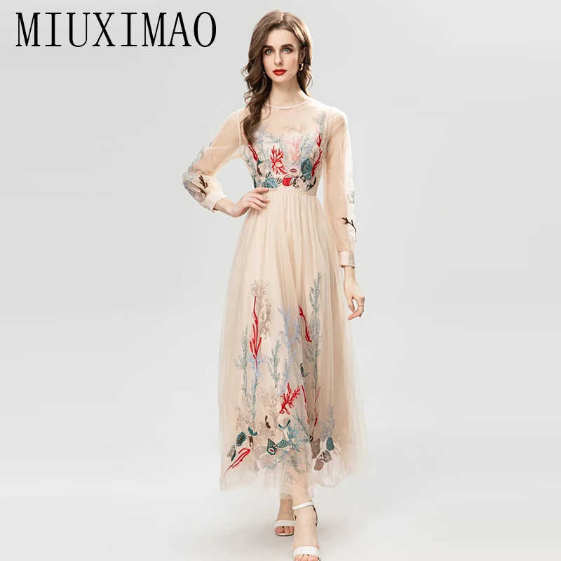 MIUXIMAO 2023 Elegant and Pretty Women's Dresses Fashion Retro Flower Embroidery luxury Long Dress Women Female Dress
MIUXIMAO 2023 Elegant and Pretty Women's Dresses Fashion Retro Flower Embroidery luxury Long Dress Women Female Dress